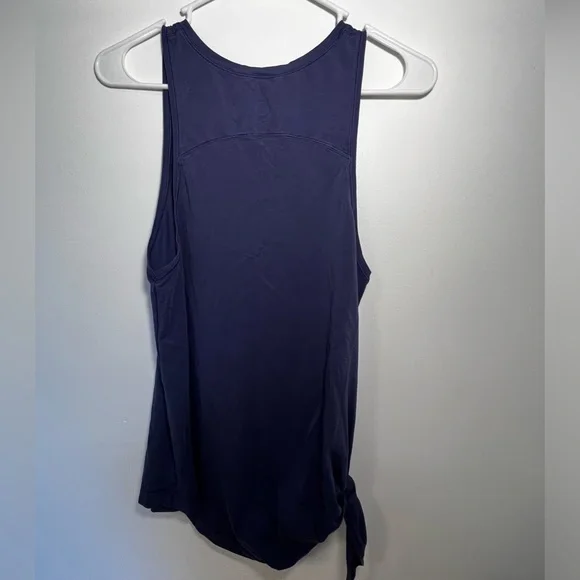 Lululemon Athletica To The Point Knotted Hip Tank Size Medium - Picture 4 of 8